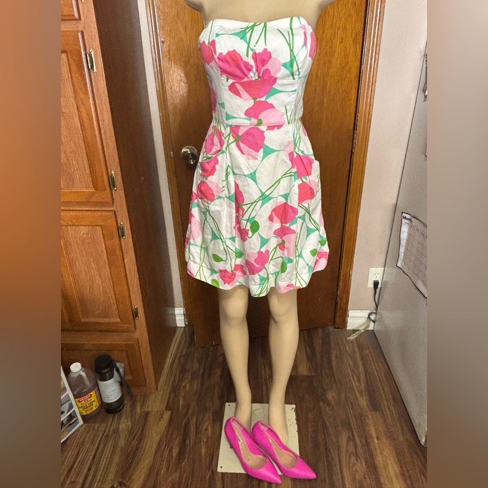 Lilly pulitzer whit floral 2 pockets mini dress strapless Franco romantic party